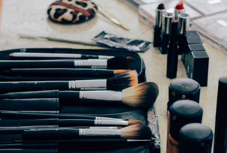 Graphic Glam: Experiment With Edgy And Artistic Makeup Trends